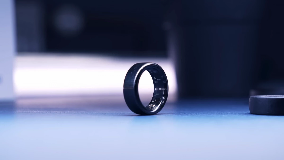 nova-smart-ring-stojici.webp